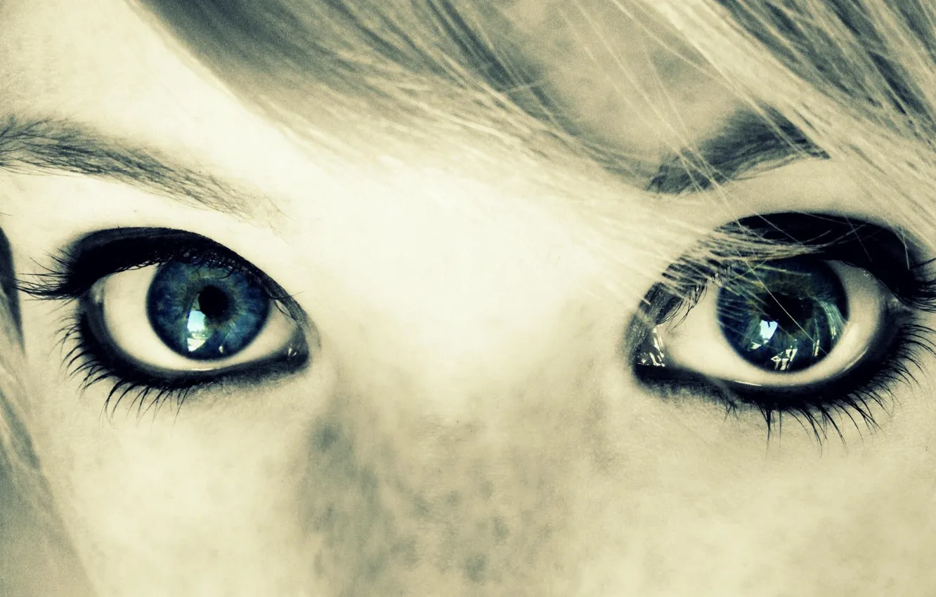 Photo wallpaper eyes, girl, face, freckles