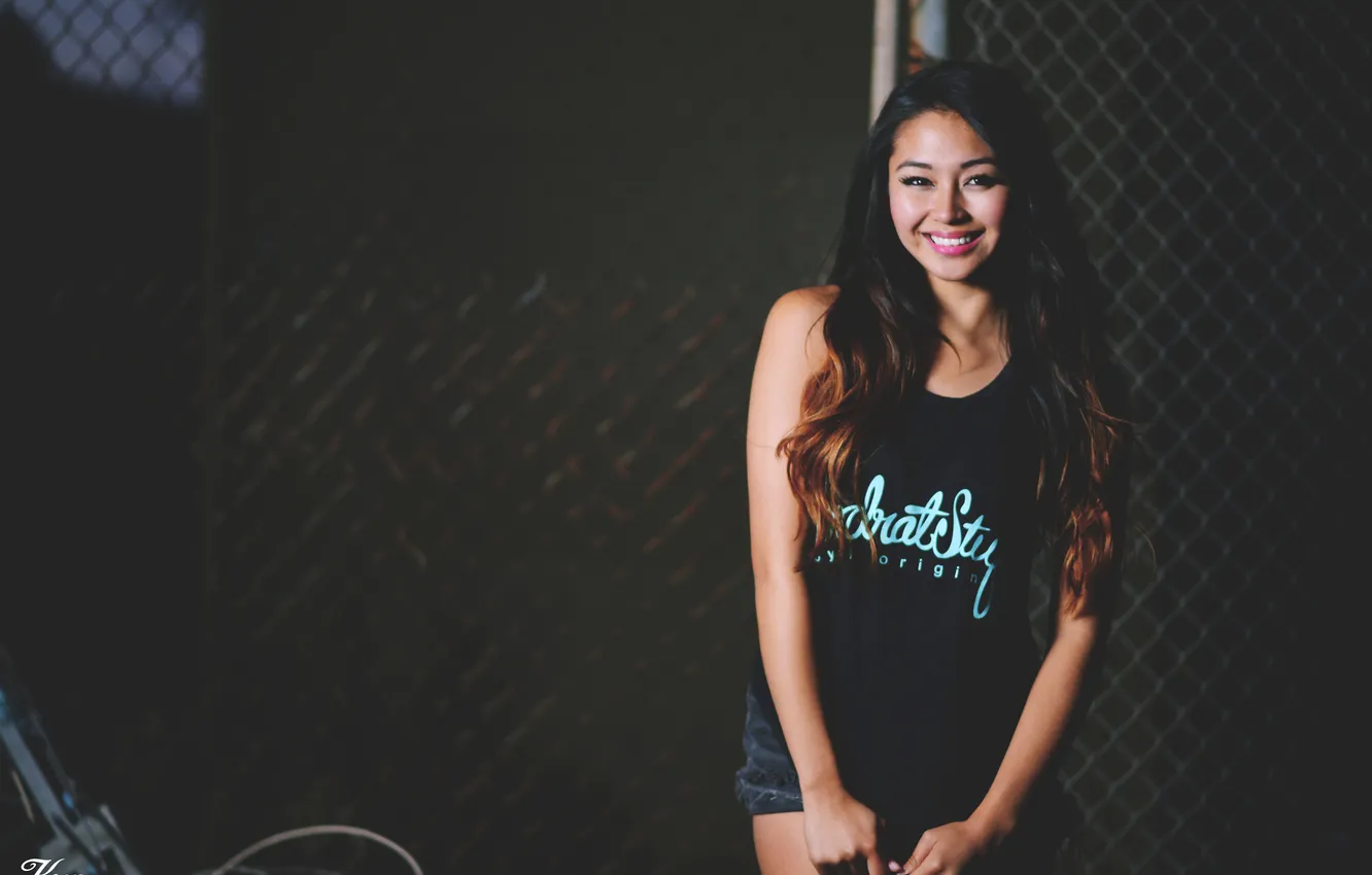 Photo wallpaper girl, smile, shorts, Keith Cheng, Hayley Garage