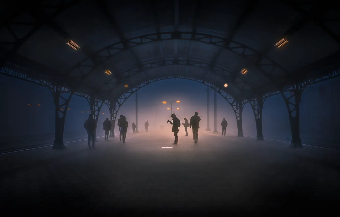 Photo wallpaper light, fog, people, station, lantern, Silence, melancholy