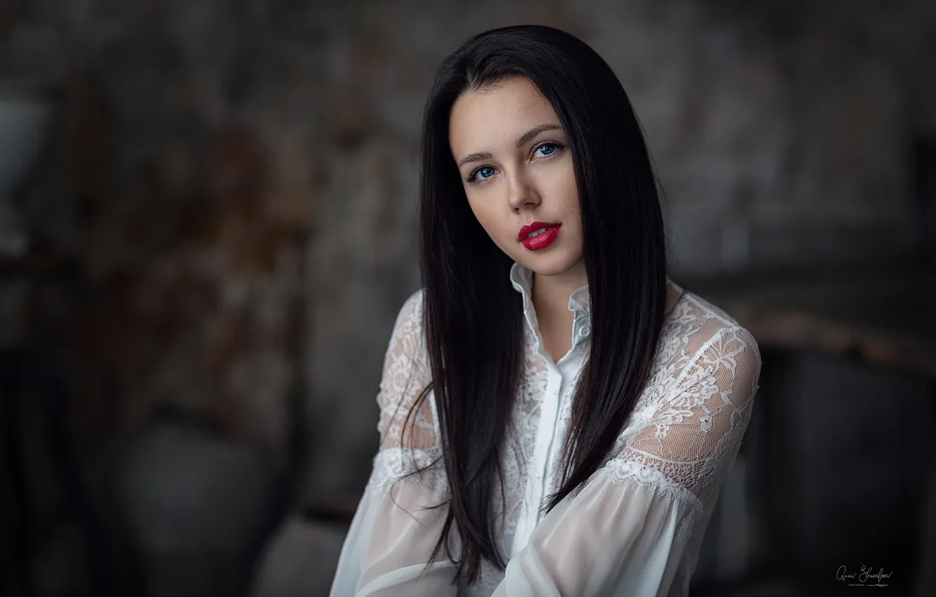 Photo wallpaper pretty, brunette, Anna Shuvalova
