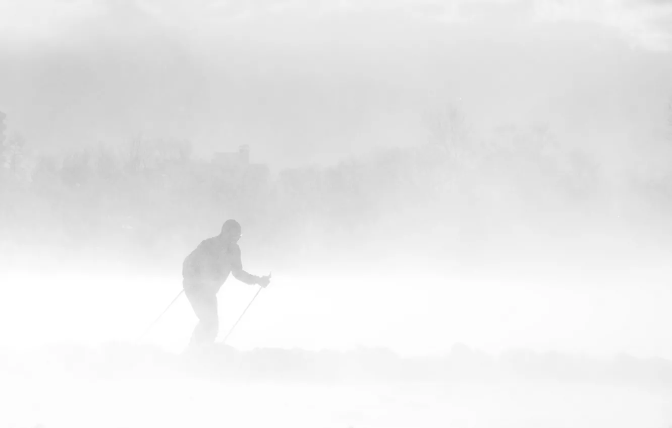 Photo wallpaper winter, fog, people