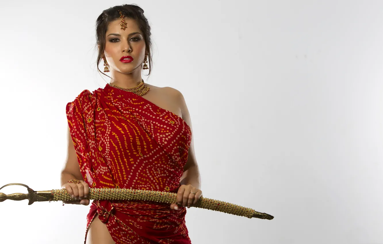 Photo wallpaper model, sword, actress, brunette, Sunny Leone