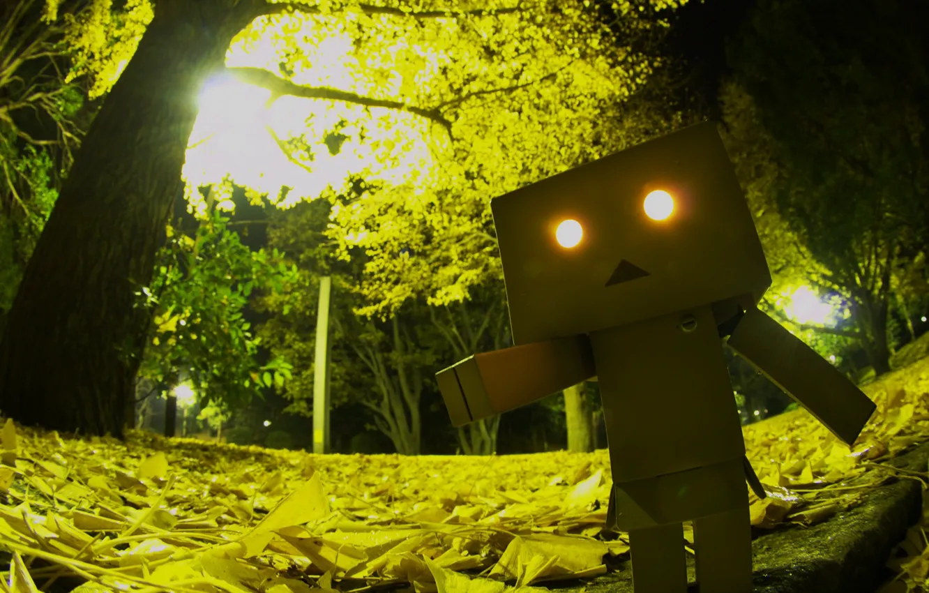 Photo wallpaper eyes, light, trees, Park, foliage, horror, robot, danbo