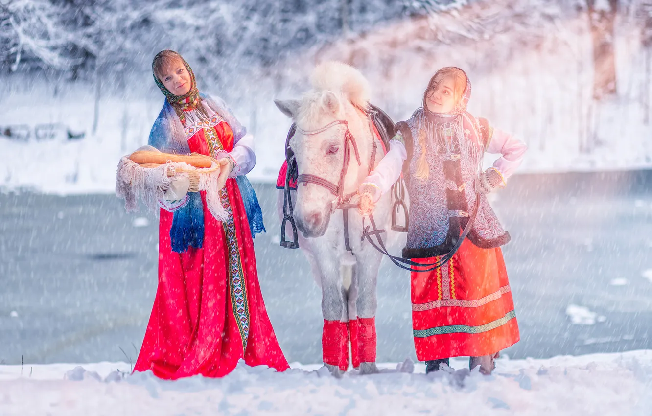 Photo wallpaper snowfall, winter, shawl, shore, two women, bread, in red, woman