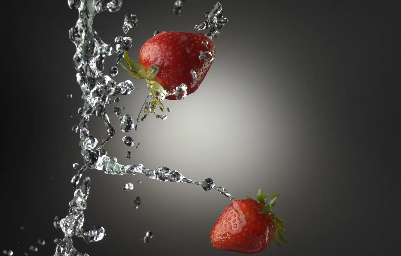 Photo wallpaper water, macro, squirt, strawberry