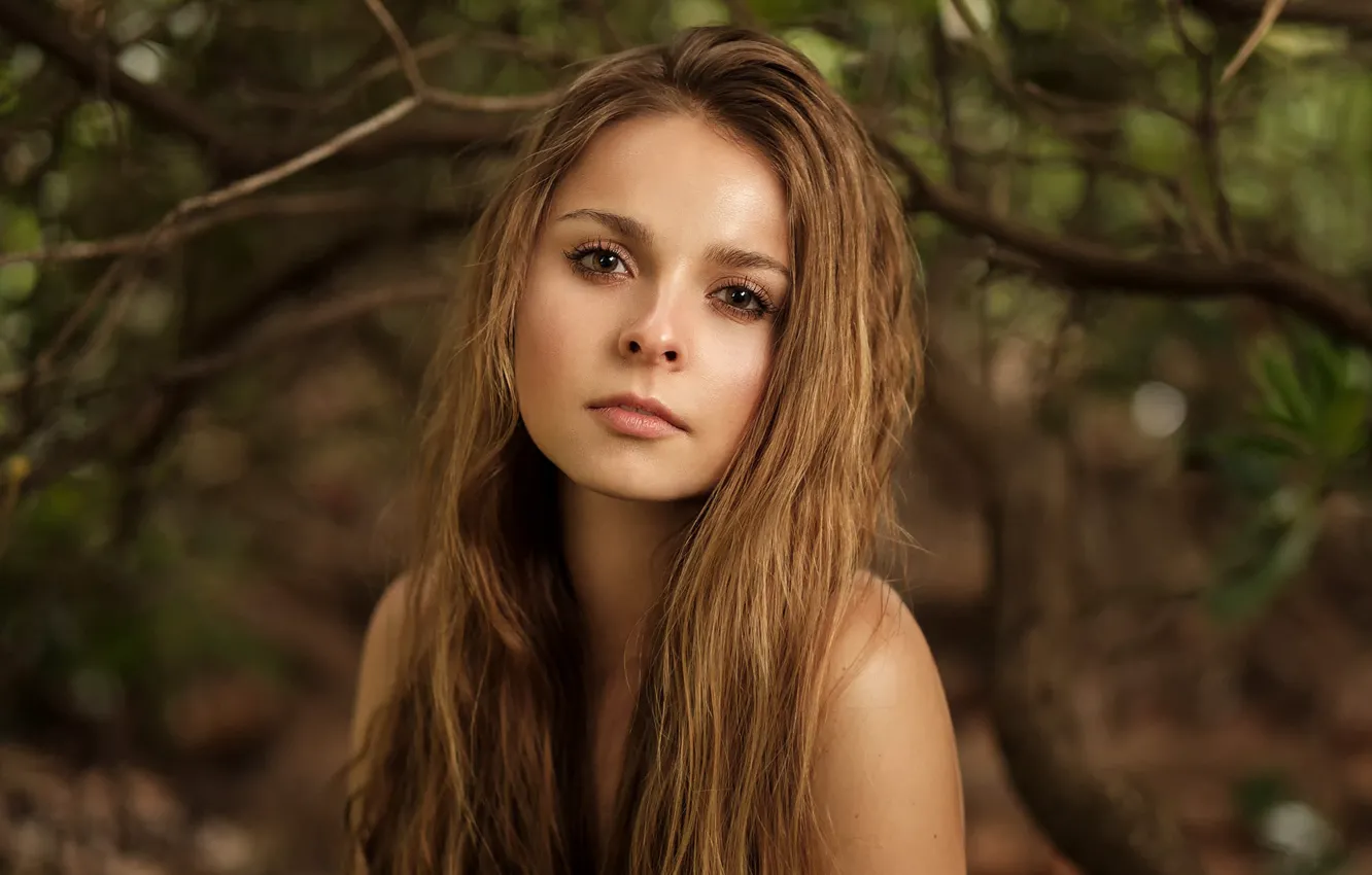Photo wallpaper portrait, brown-eyed, Isabella, Martin Kühn