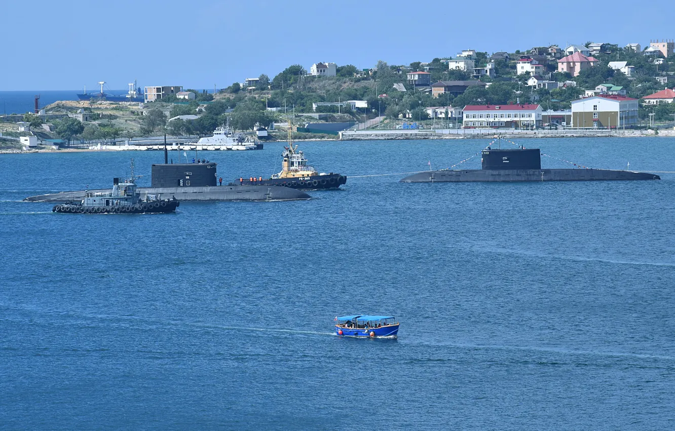 Photo wallpaper tug, submarine, The black sea, Sevastopol