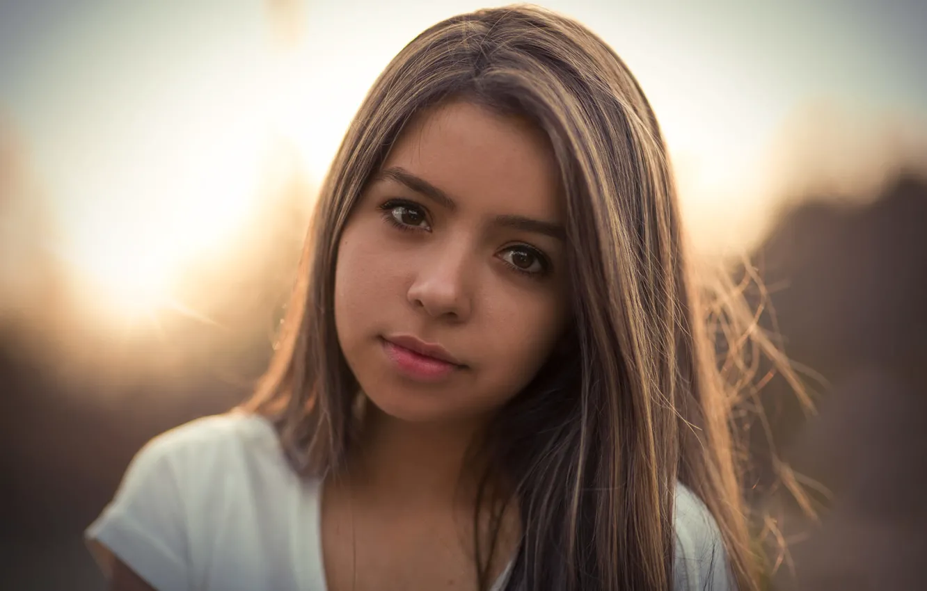 Photo wallpaper sponge, brown-eyed, Erika, Andrew Łodej