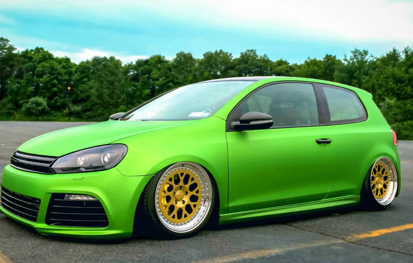 Photo wallpaper green, volkswagen, golf, tuning, germany, low, stance, sparco