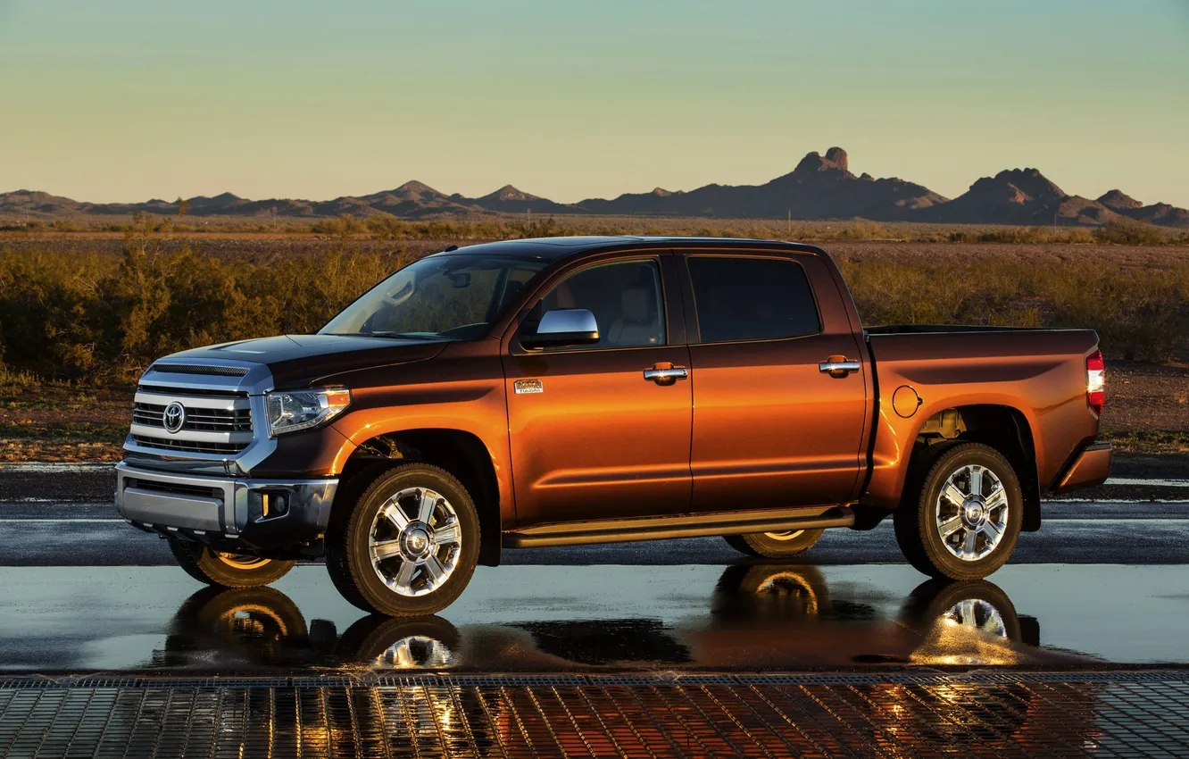Photo wallpaper machine, sunset, reflection, street, Toyota, pickup, Tundra