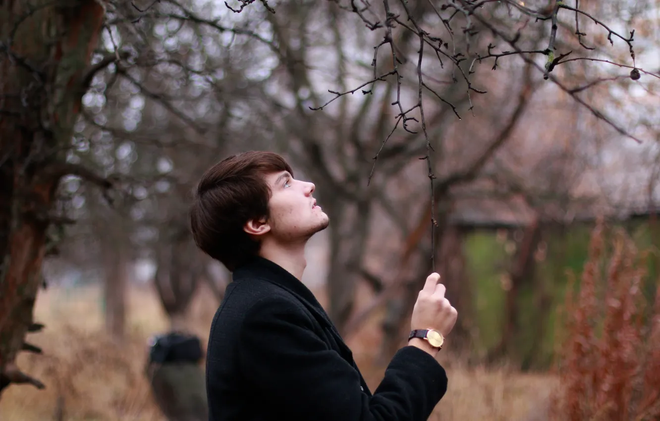 Photo wallpaper autumn, rain, mood, the darkness, tie, male