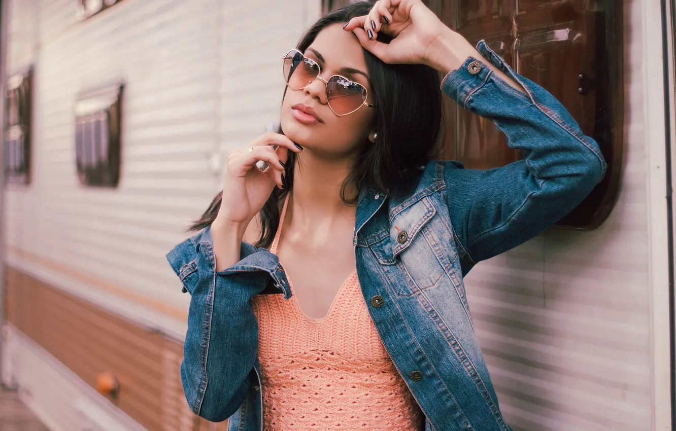 Photo wallpaper girl, brunette, glasses