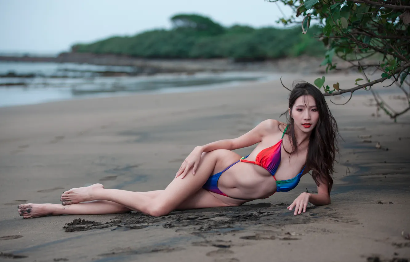 Photo wallpaper girl, shore, Asian