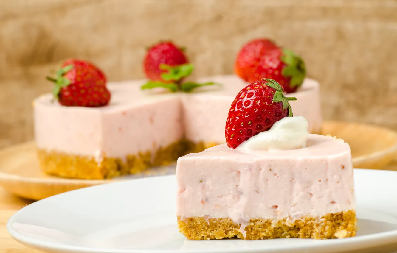 Photo wallpaper strawberry, cake, dessert, a piece of cake, souffle