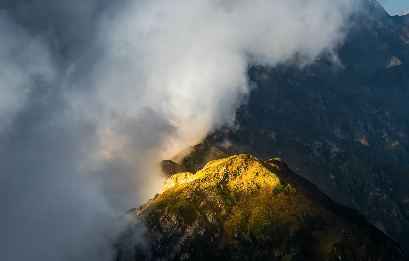 Photo wallpaper clouds, light, mountains, fog, the slopes, tops, morning