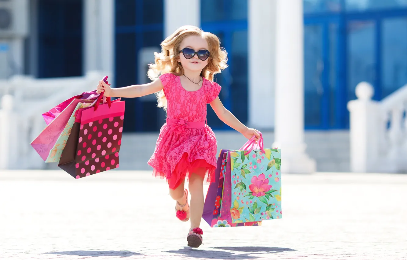 Photo wallpaper summer, joy, children, dress, package, glasses, summer, runs