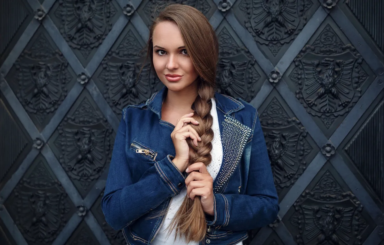 Photo wallpaper look, pose, model, portrait, hands, makeup, hairstyle, braid