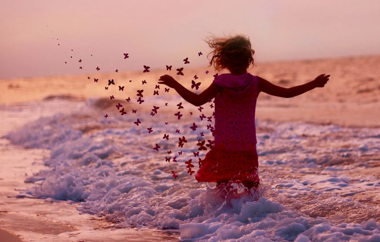 Photo wallpaper sea, butterfly, girl