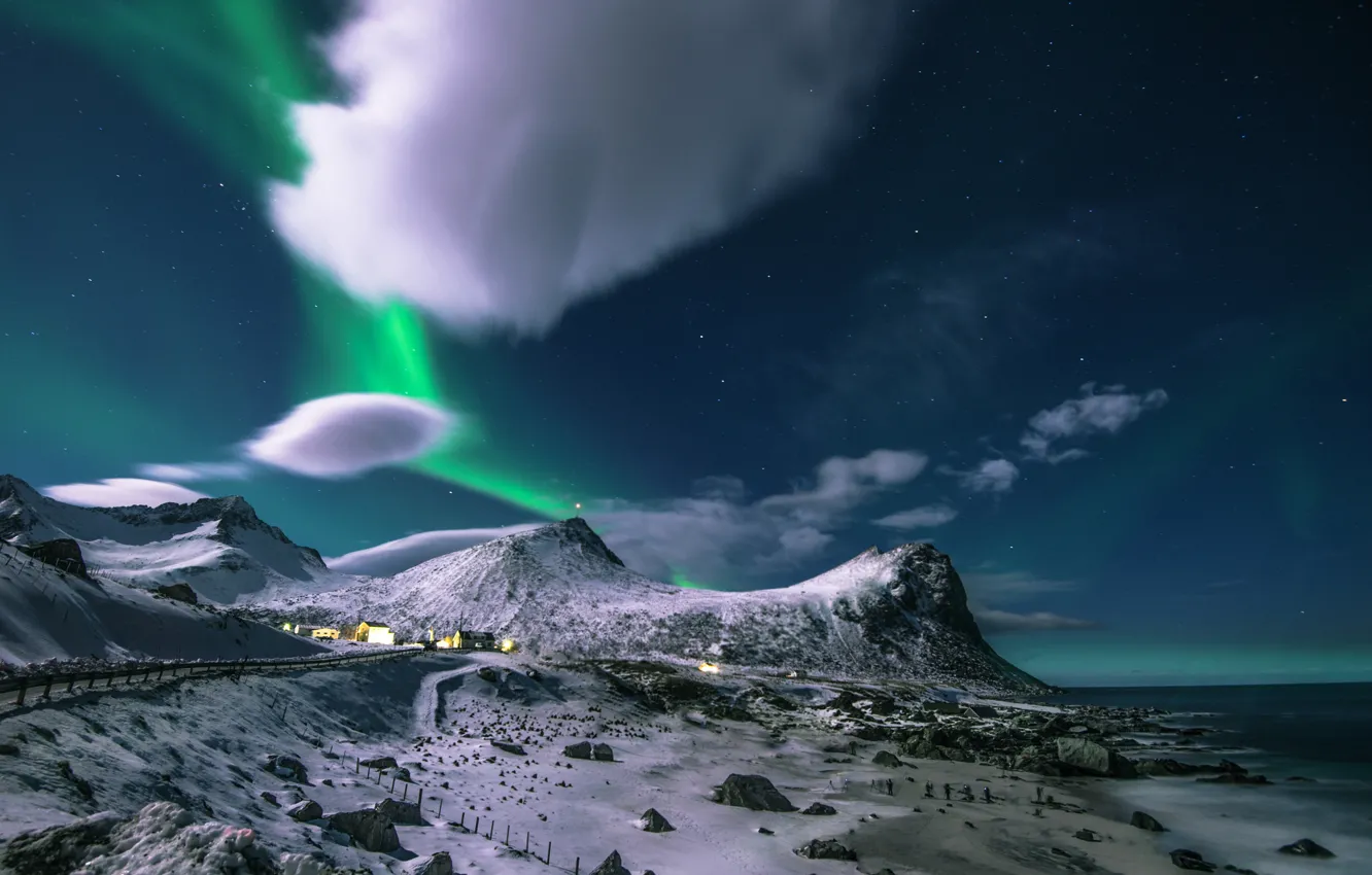 Photo wallpaper mountains, Northern lights, Flakstad
