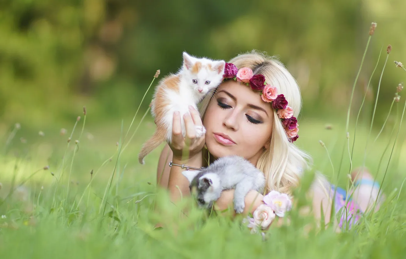 Photo wallpaper cat, summer, grass, girl, flowers, each, glade, makeup
