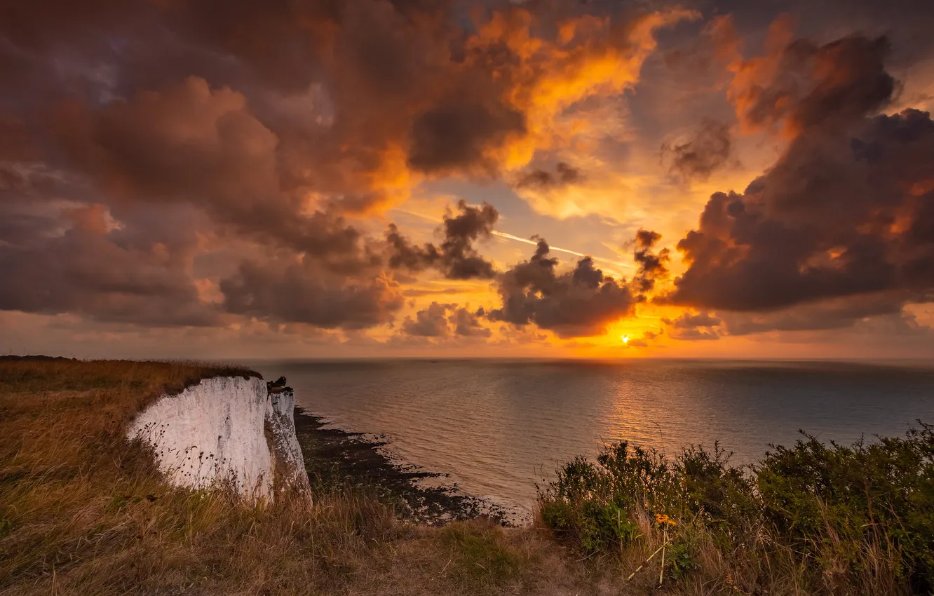 Photo wallpaper sea, the sun, clouds, sunset, rocks, shore, pond, sunset sky