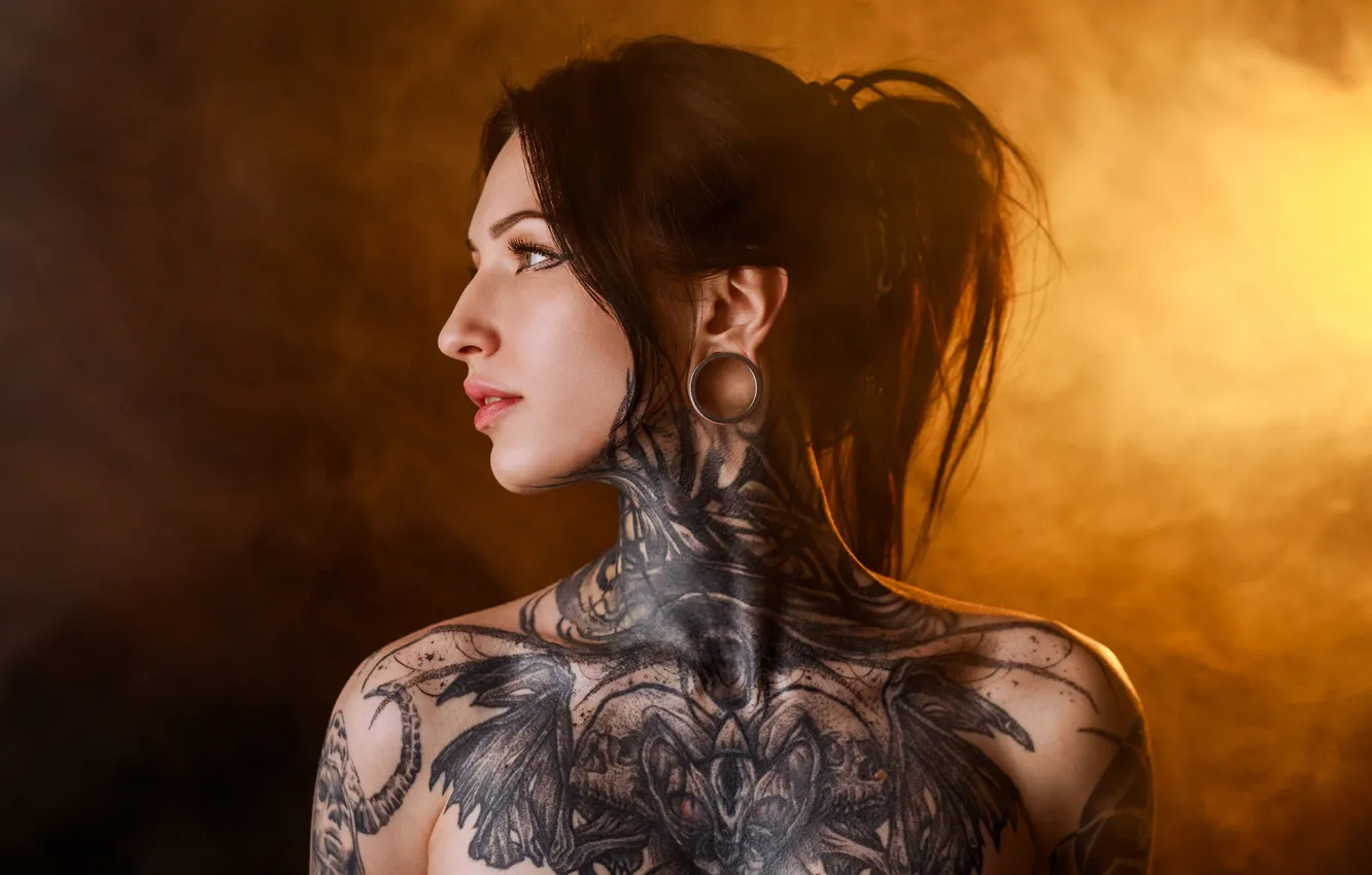 Photo wallpaper girl, face, style, background, portrait, brunette, tattoo, shoulders
