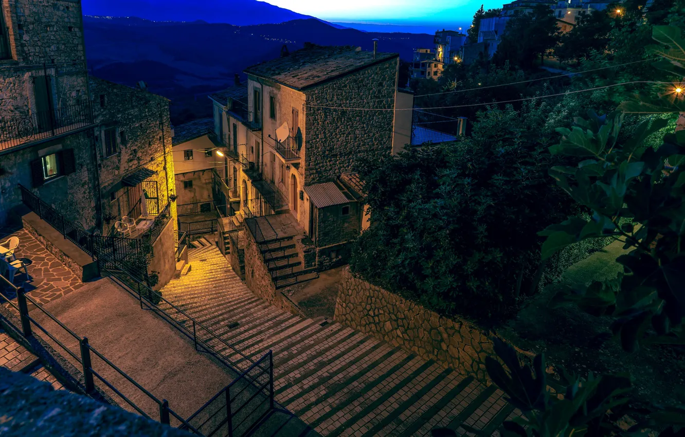 Photo wallpaper photo, Home, Night, The city, Ladder, Italy, Bomba
