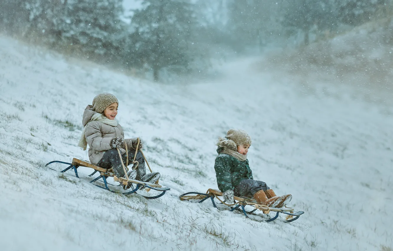 Photo wallpaper winter, children, sled