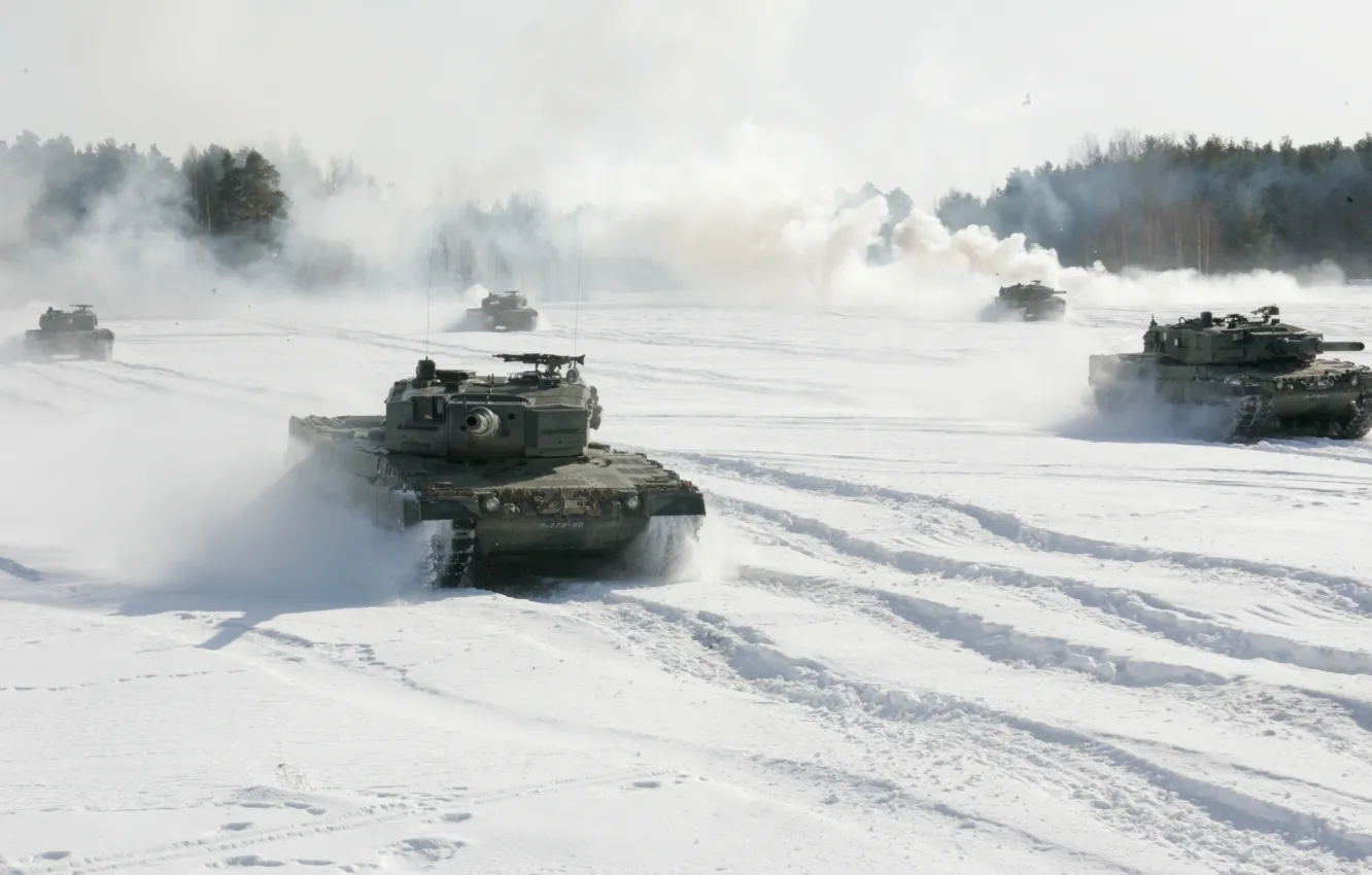 Photo wallpaper the sky, snow, trees, smoke, tank, the battle
