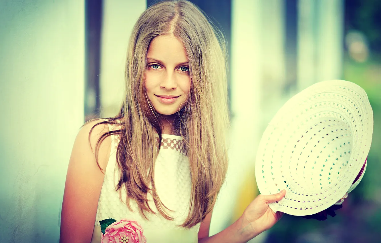 Photo wallpaper look, face, background, hair, hat