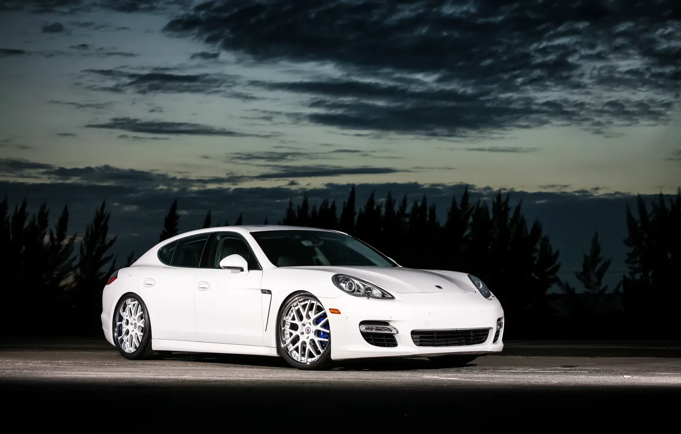 Photo wallpaper Porsche, Panamera, with, rear, color, bumper, trim, matched