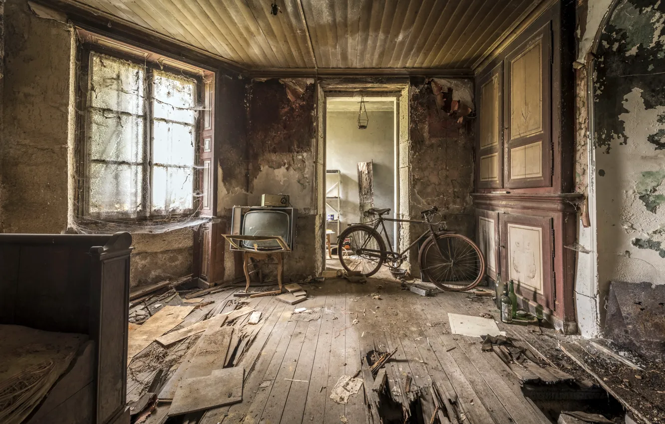 Photo wallpaper bike, room, TV