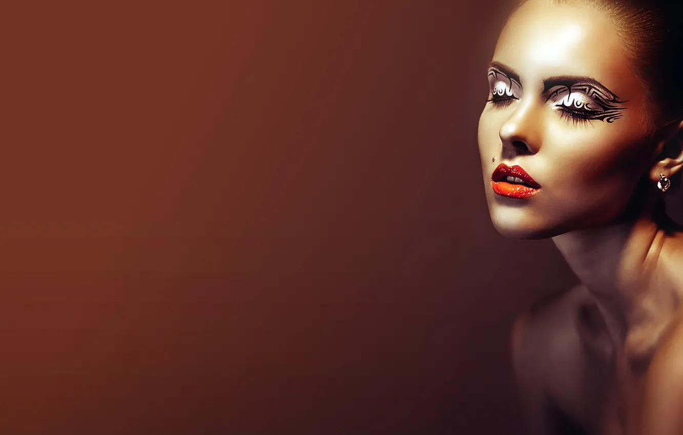 Photo wallpaper eyes, girl, face, makeup, lips, shoulders