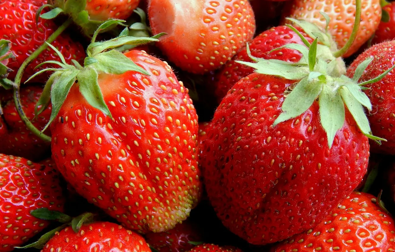Photo wallpaper red, berries, strawberry