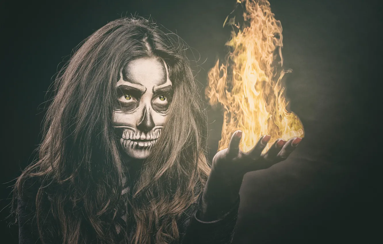 Photo wallpaper eyes, girl, face, lights, style, flame, hair, skull