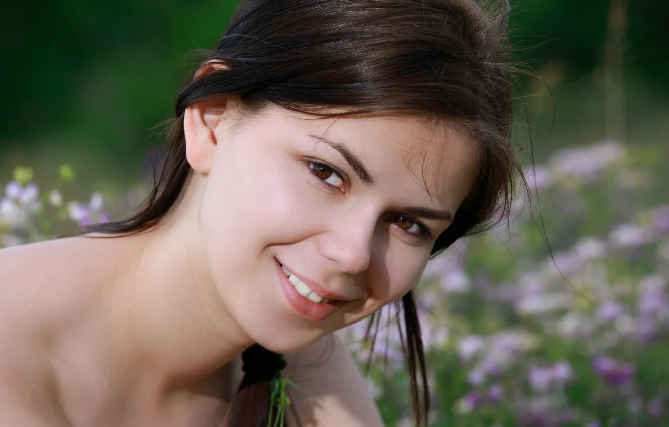 Photo wallpaper smile, beautiful, pretty, face, Close Up, Close Shot, Karolina Young, Close Face