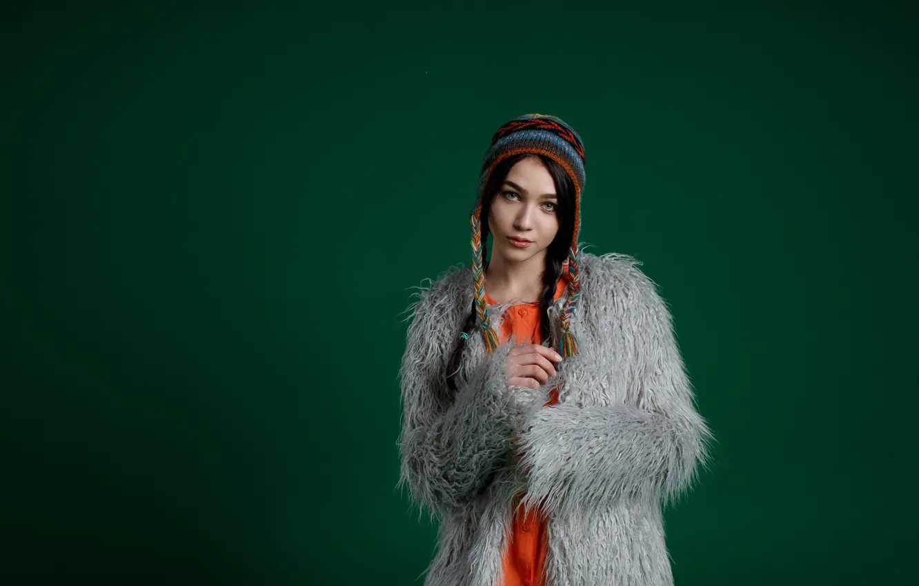 Photo wallpaper braids, sponge, cap, Alexander Grankin