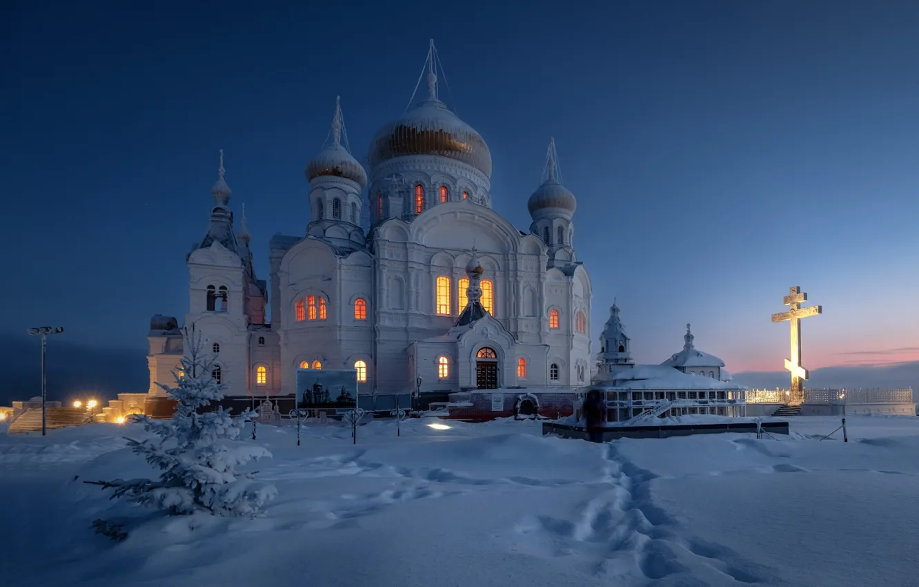 Photo wallpaper light, Russia, sky, winter, snow, cold, dome, temple