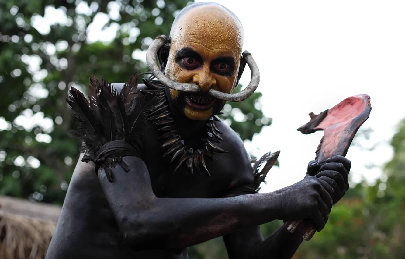 Photo wallpaper cinema, panic, jungle, executioner, movie, village, fear, film