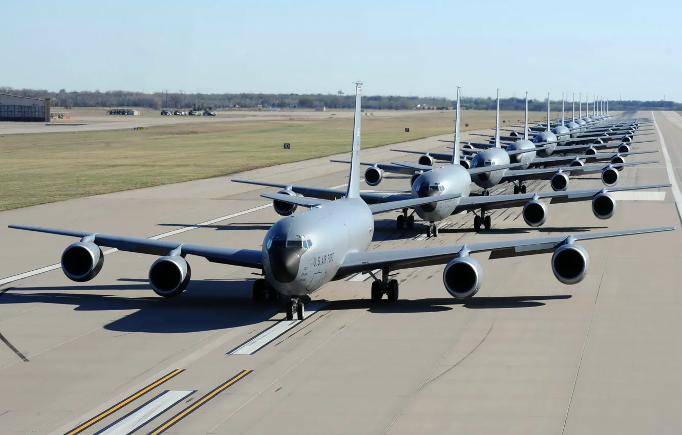 Photo wallpaper KC-135, Stratotanker, McConnell Air Force Base