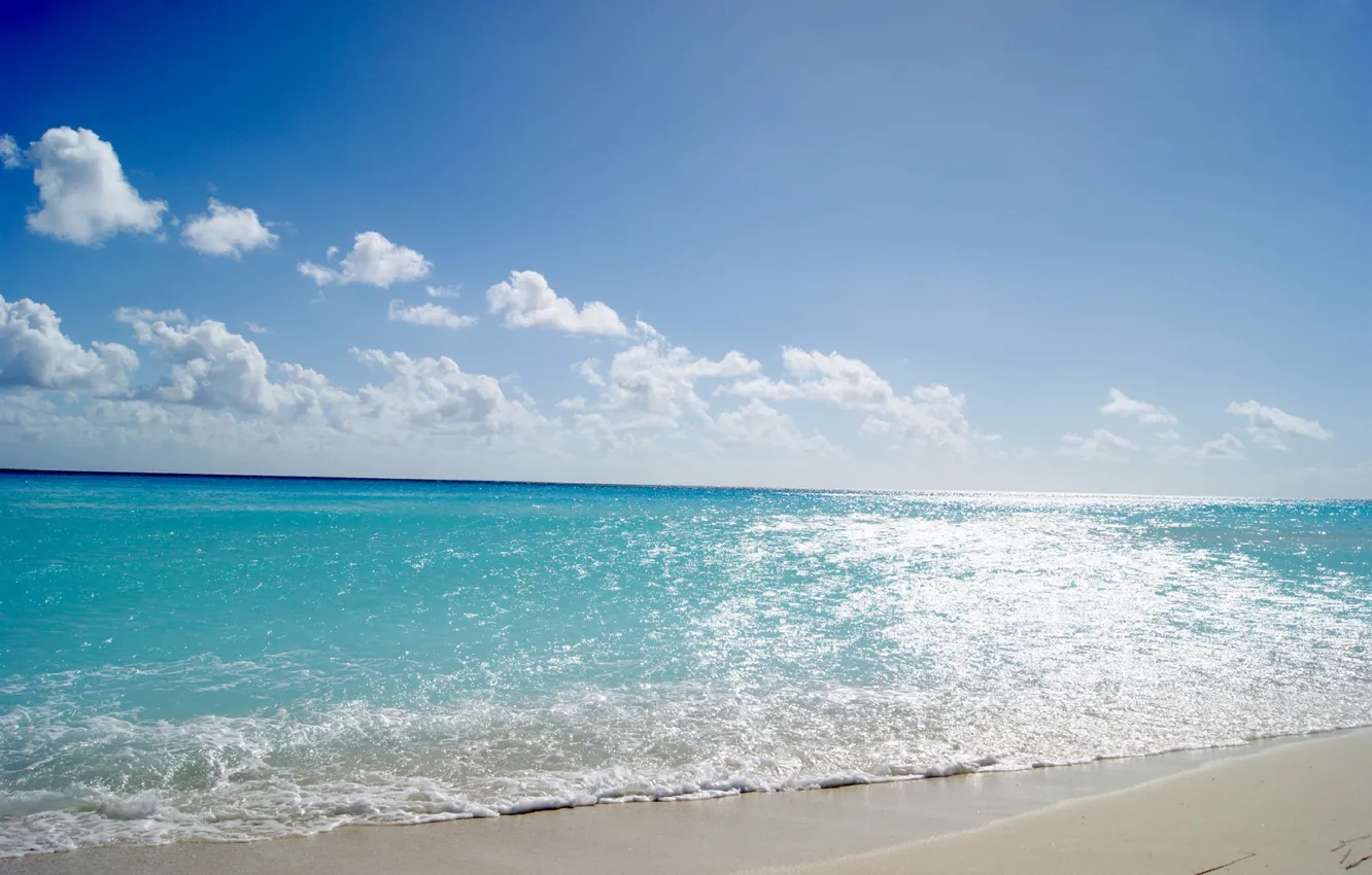 Photo wallpaper clouds, the ocean, shore, blue water