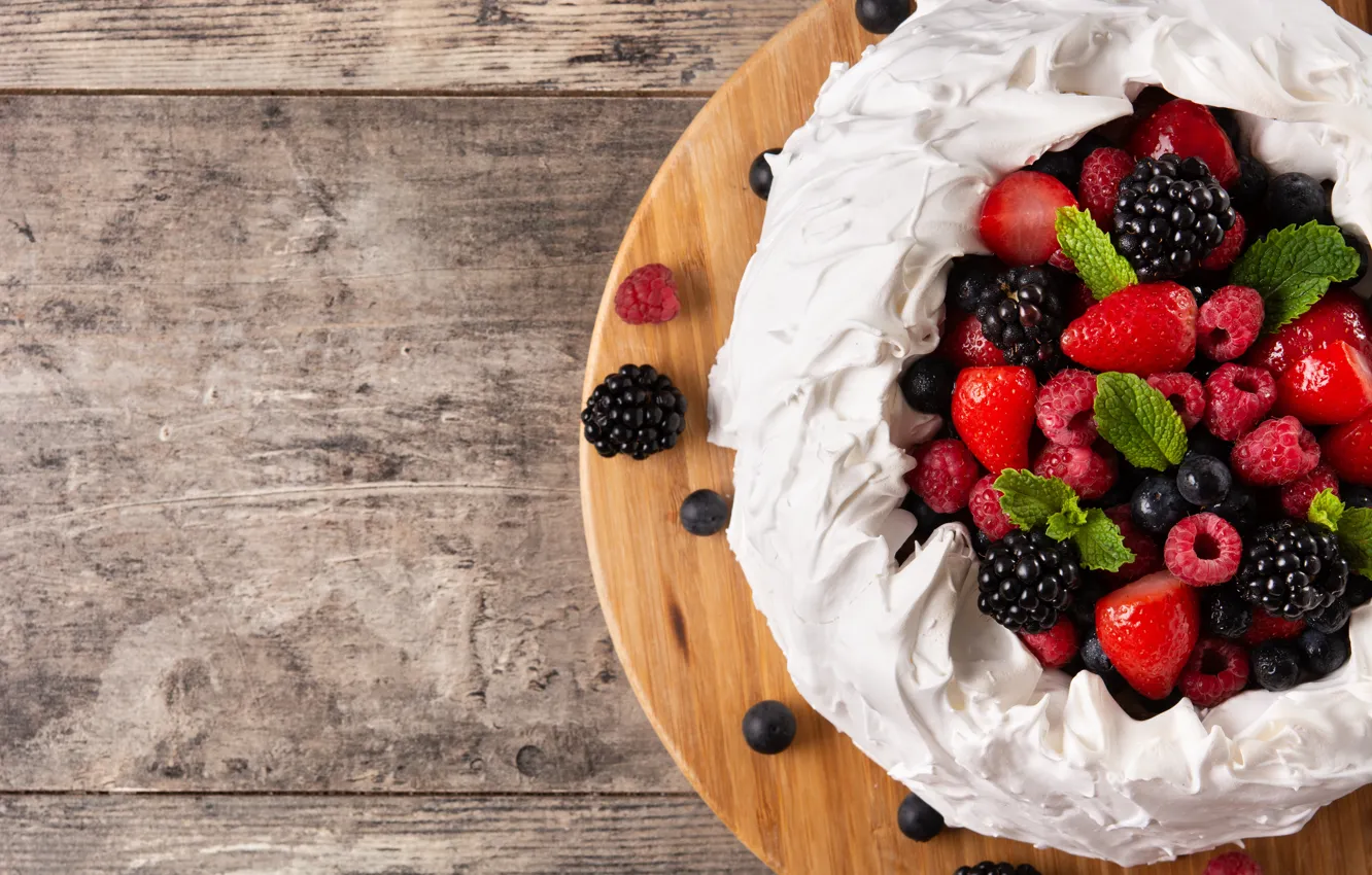 Photo wallpaper berries, cake, cream