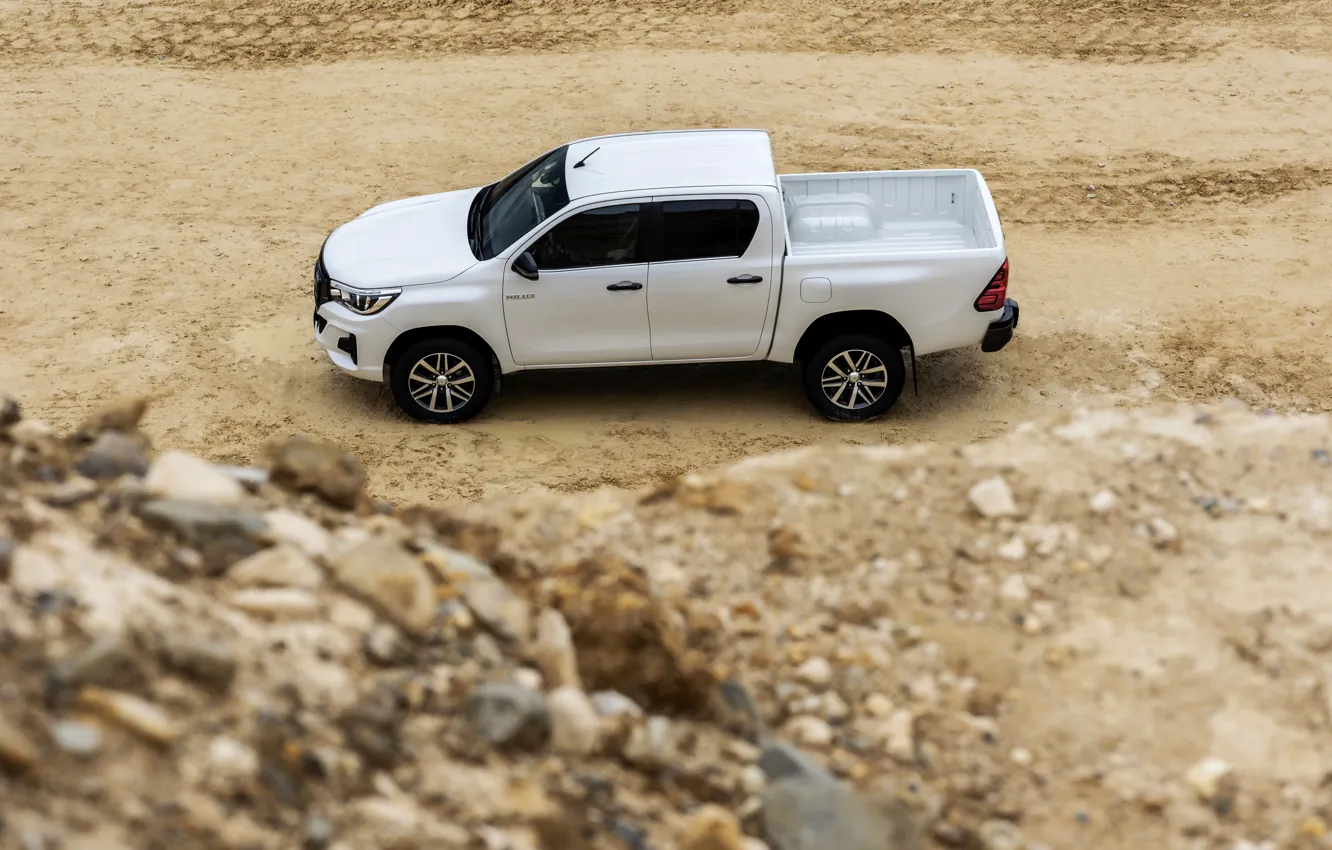 Photo wallpaper white, Toyota, side view, pickup, Hilux, Special Edition, 2019