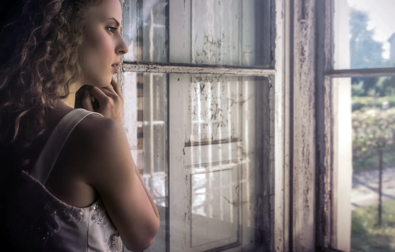 Photo wallpaper girl, window, Karina Bratkowska