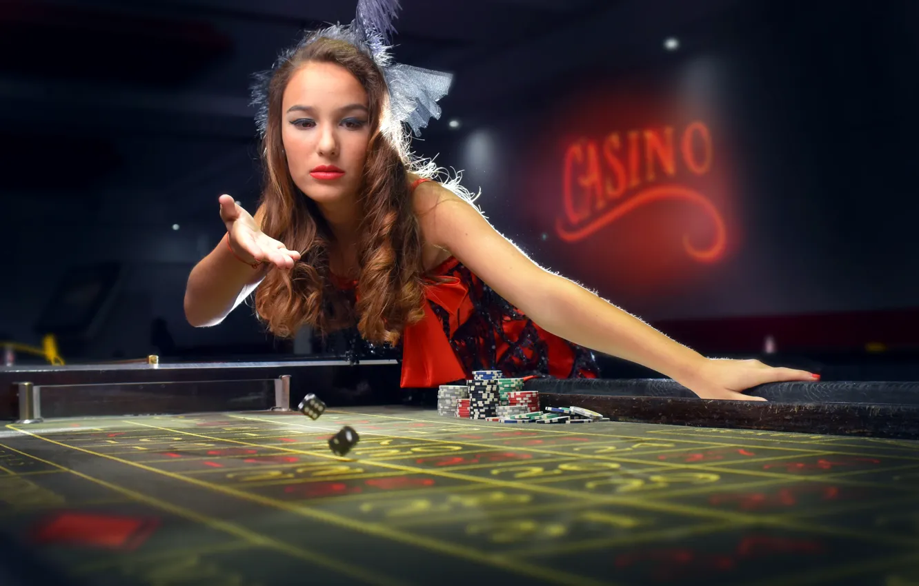 Photo wallpaper girl, chips, bones, the excitement, casino, throw