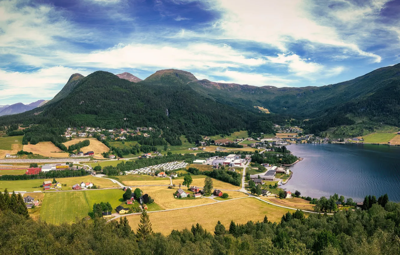 Photo wallpaper mountains, lake, Norway, Grodas