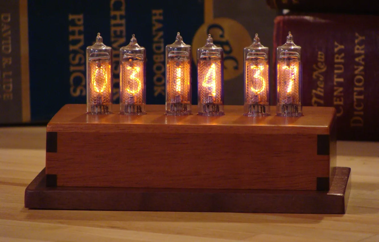 Photo wallpaper watch, lamp, figures