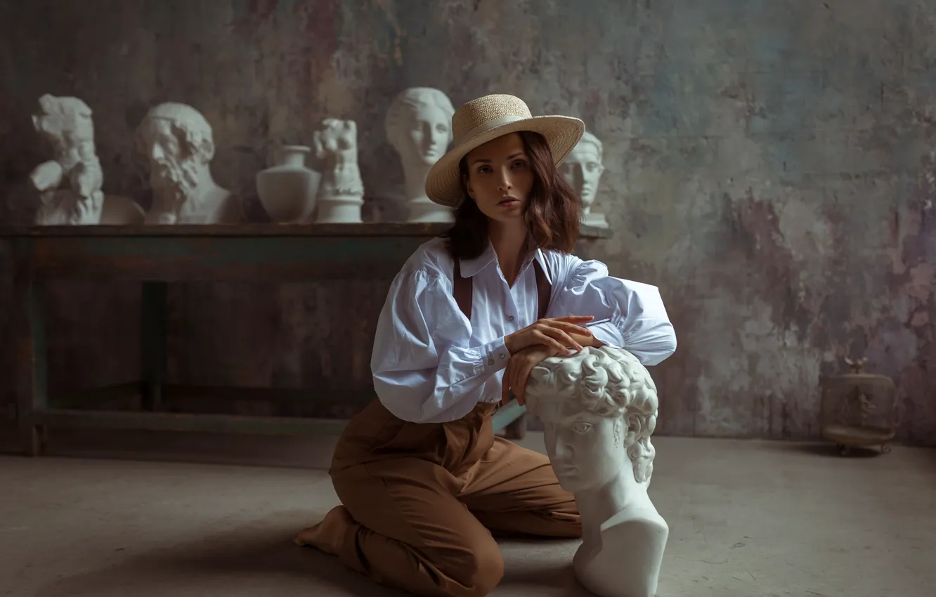 Photo wallpaper look, girl, pose, head, hat, statue, Denis Kotov, Nika Molchanova