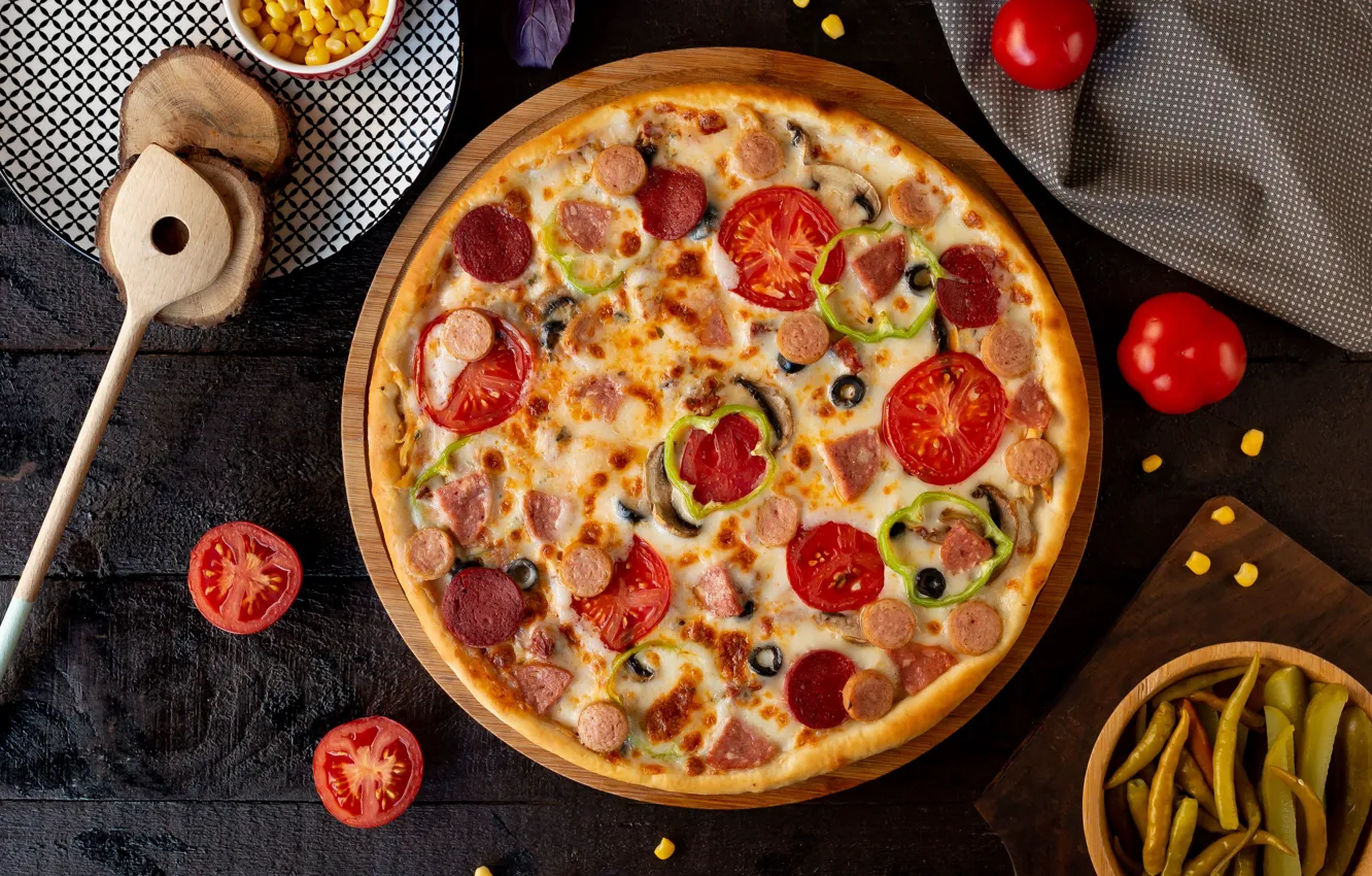 Photo wallpaper cheese, pepper, pizza, tomatoes, tomatoes, sausage, cakes, pizza