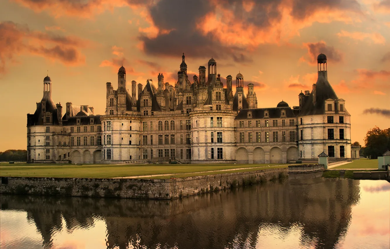 Photo wallpaper the sky, grass, clouds, sunset, pond, Park, castle, France